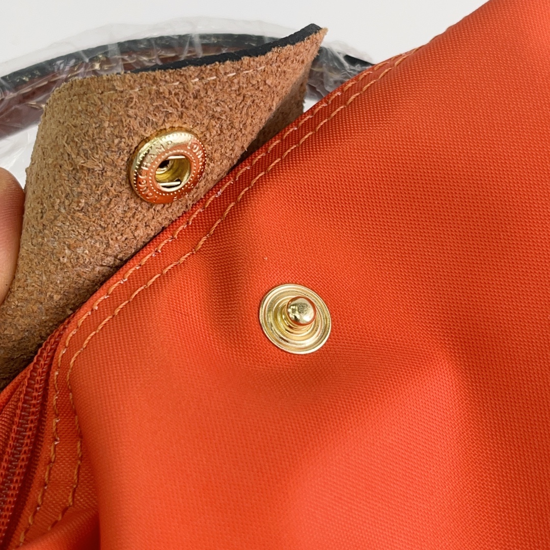 Longchamp ～ 打孔款 橘色