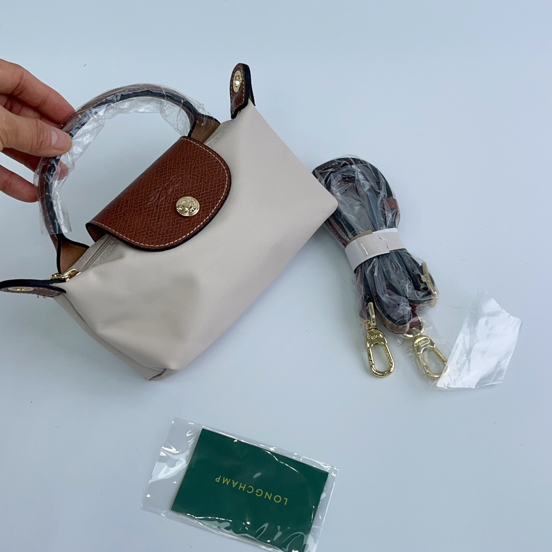 Longchamp ～ 打孔款 纸白色