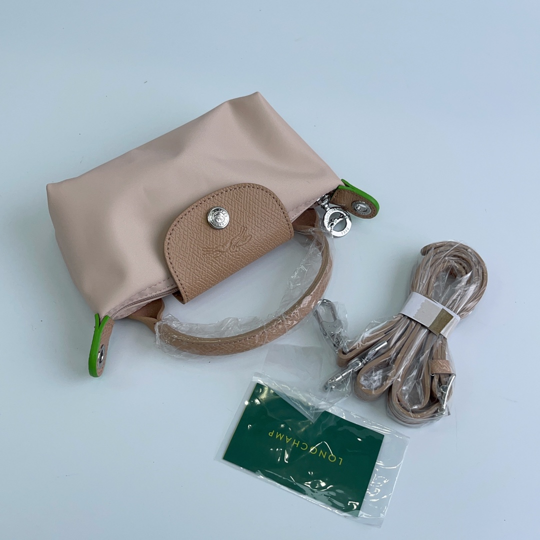 Longchamp 打孔款 藕粉色