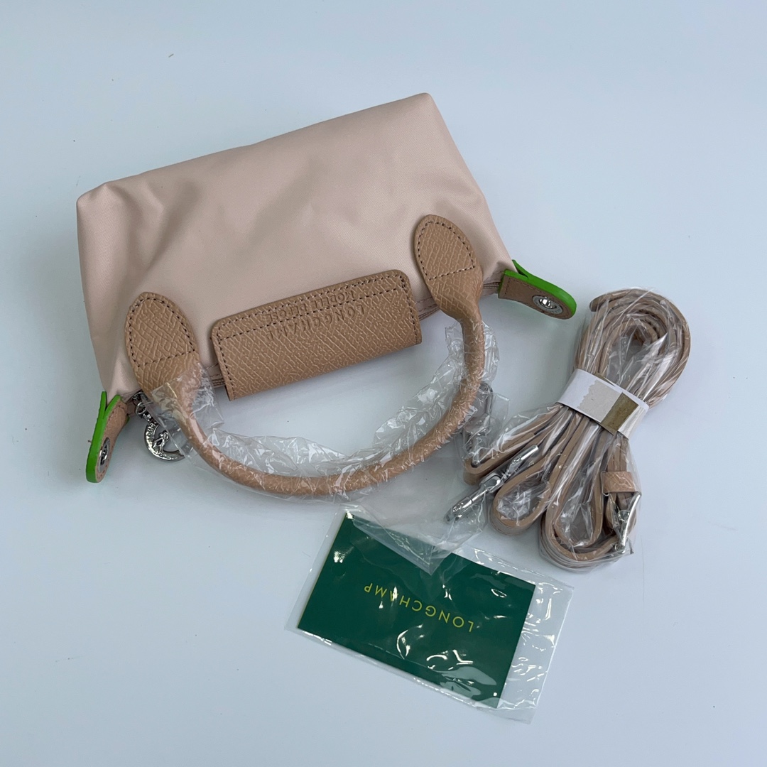 Longchamp 打孔款 藕粉色