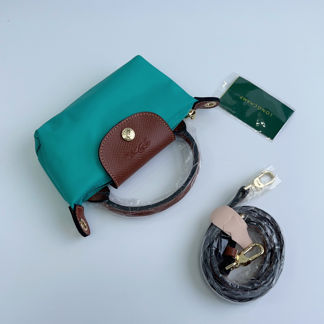 Longchamp ～ 打孔款 孔雀绿