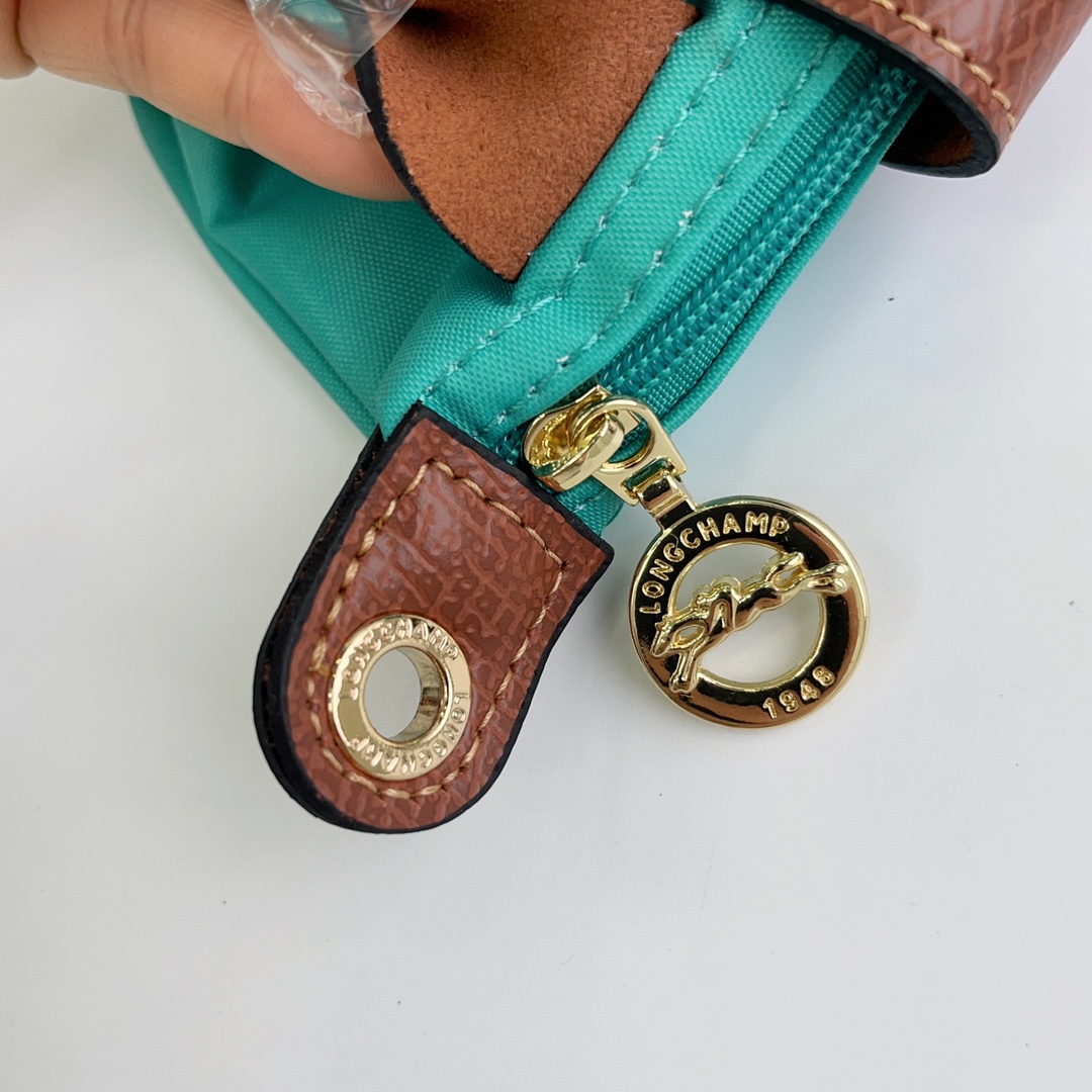Longchamp ～ 打孔款 孔雀绿