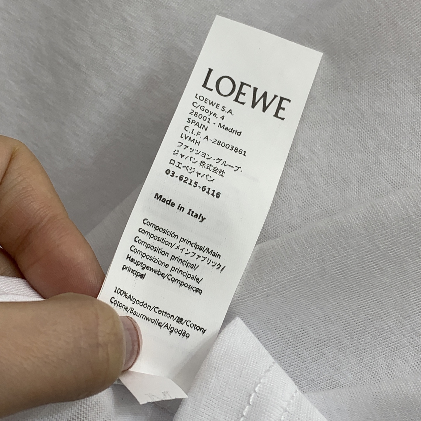 款号G LOEW*2026年春夏新款 胸前字母印花后背刺绣logo徽标装饰简约时尚圆领短袖t恤上衣！黑色
