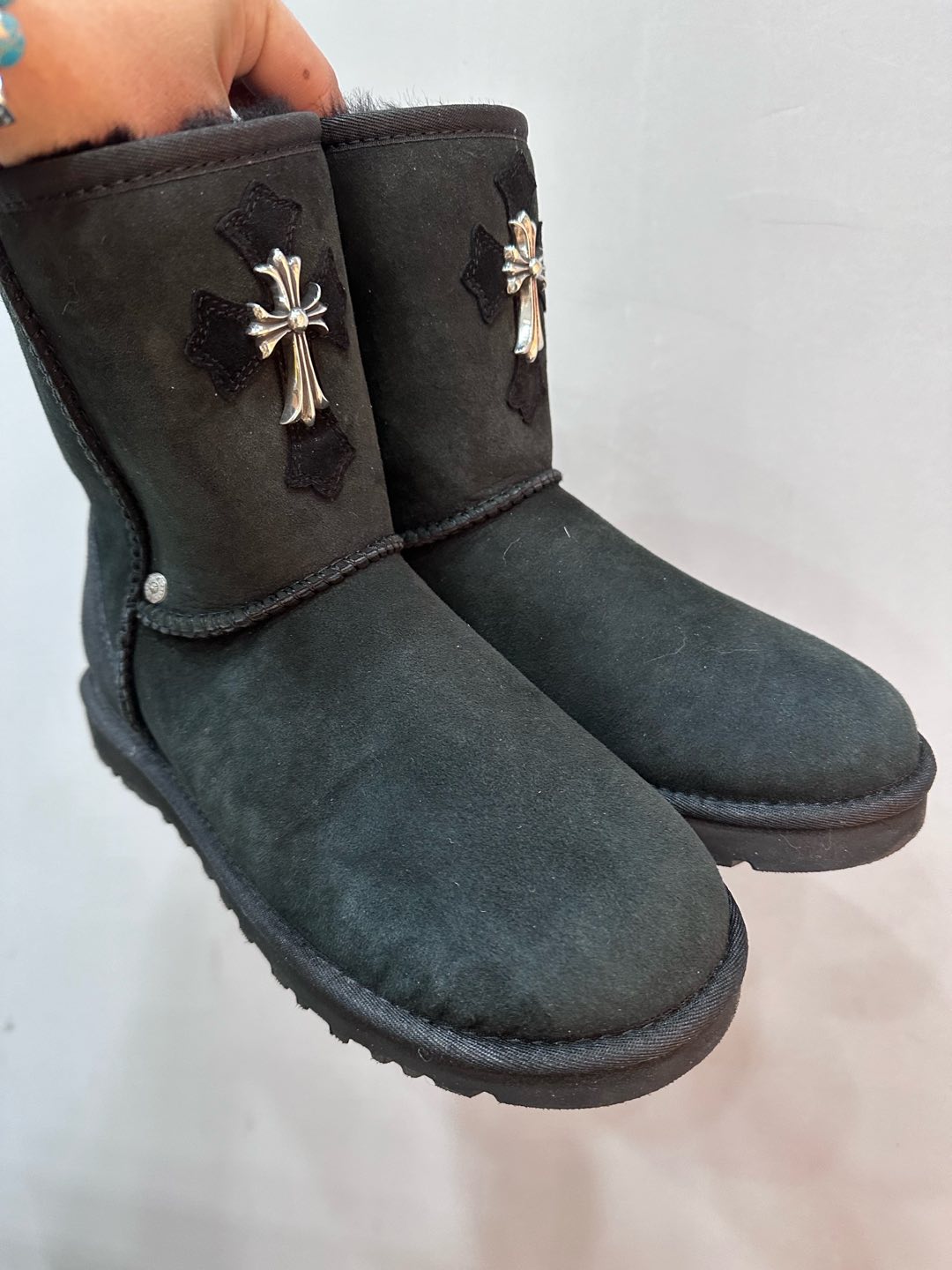 Chrome hearts x UGG new black leather patch cross mid-calf snow boots