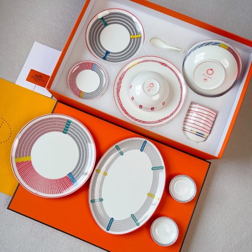 Hermes Tressages Equestres 42-Piece Porcelain Dinnerware Set 1 Hermes Tressages Equestres 42-Piece Porcelain Dinnerware Set