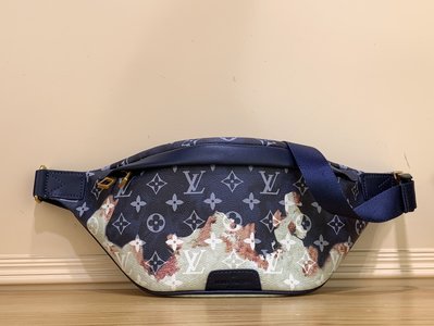 Louis Vuitton LV Discovery Belt Bags & Fanny Packs Blue White Monogram Canvas Spring/Summer Collection m23905