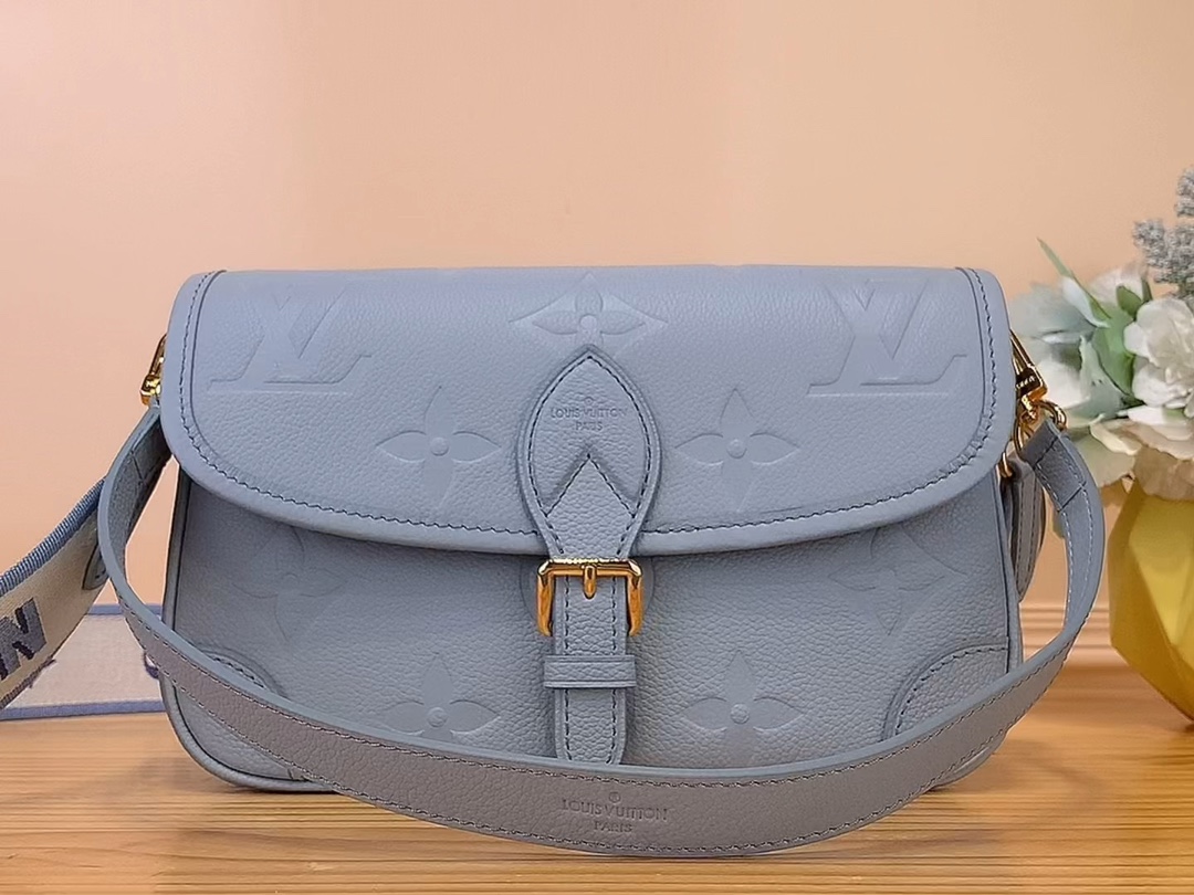 Louis Vuitton LV Diane Bags Handbags Blue Light Empreinte​ m46846