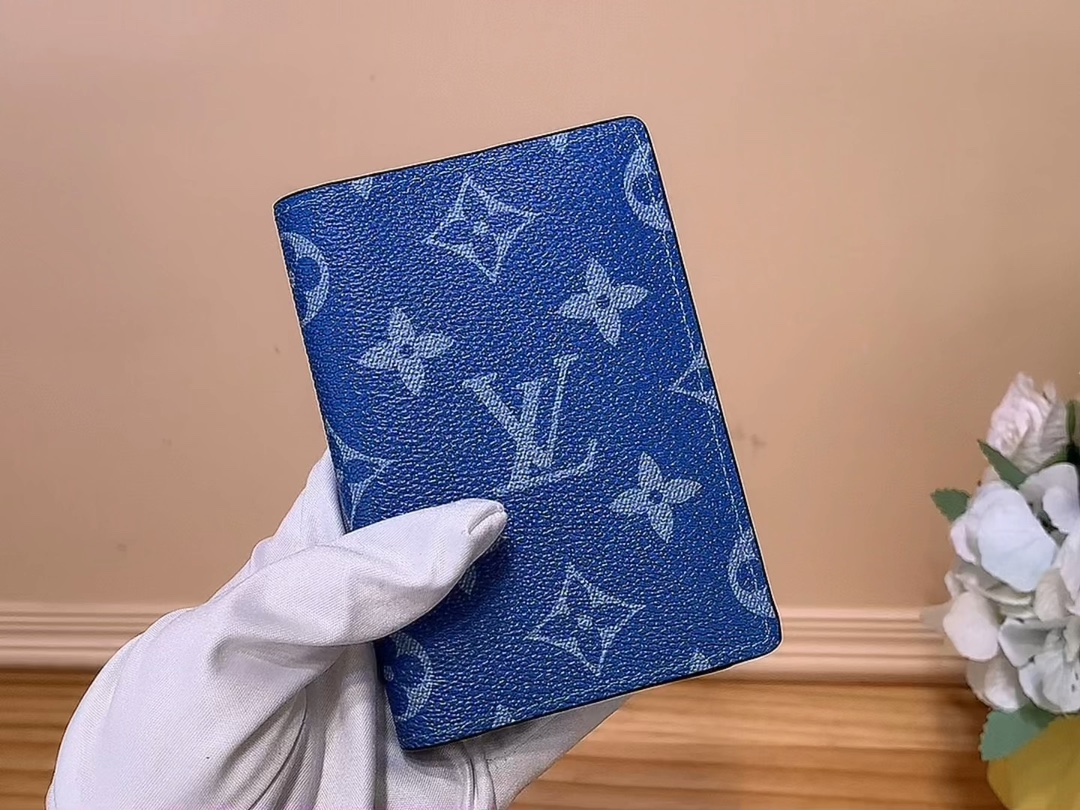 Louis Vuitton Wallet Blue Monogram Canvas M31041