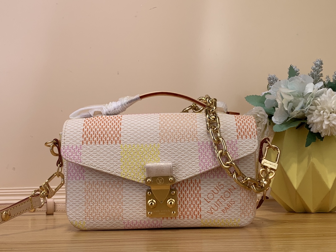Louis Vuitton LV Pochette MeTis Bags Handbags Pink Lattice Canvas Chains N40749