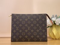 Louis Vuitton Clutches & Pouch Bags Monogram Canvas Cowhide Fashion M83547