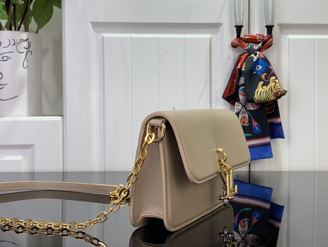 Louis Vuitton LV Bloom Walletlv,包 2