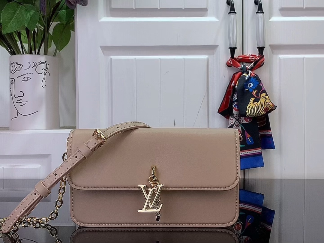 【WALLET ON CHAIN LV BLOOM 手袋】M14547蓝色 m14581 沙漠色 m14548 玫...