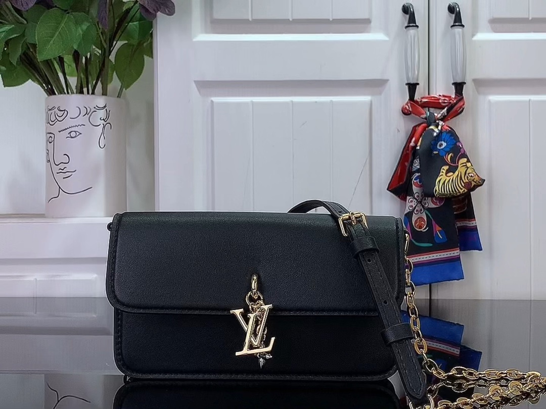 【WALLET ON CHAIN LV BLOOM 手袋】M14547蓝色 m14581 沙漠色 m14548 玫...