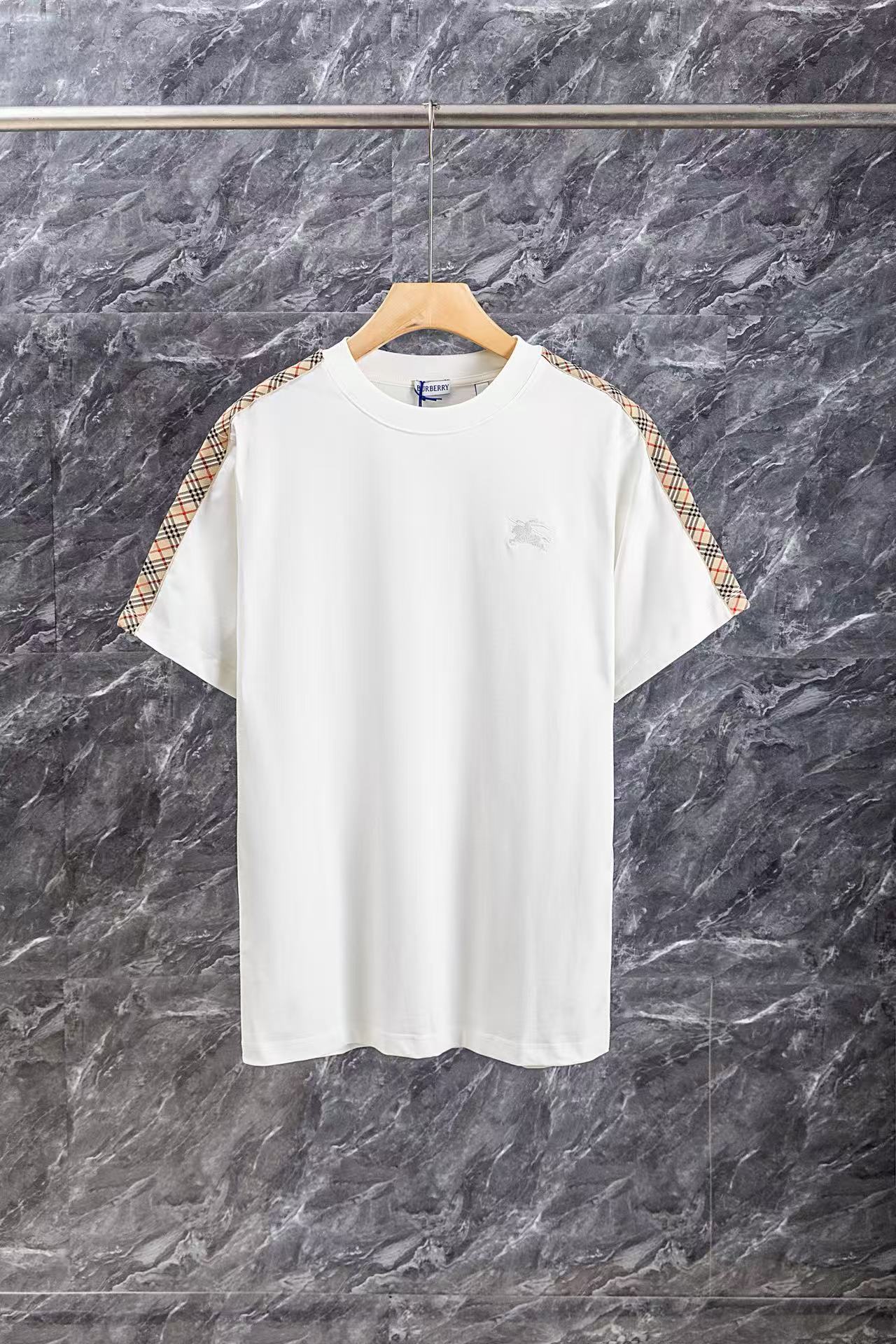 Alternative view of T-Shirt 11183
