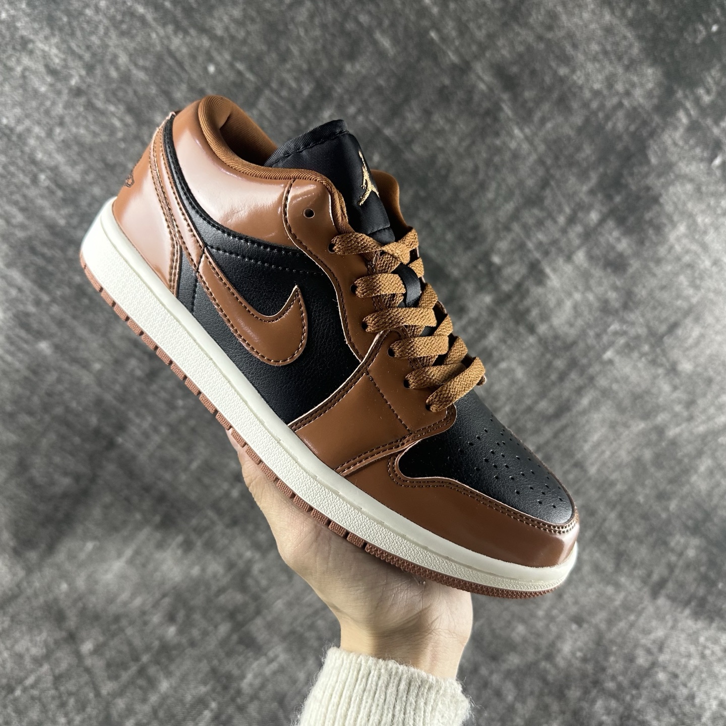 #RY市面最性价比 Air Jordan AJ1 Low 低帮全新流水线出品 头层唯一选择 市场第一梯队最强版 全部原鞋开发 原楦原纸板开发 全鞋电脑针车 原厂内置全掌气垫 原盒内在原标 唯一Z6