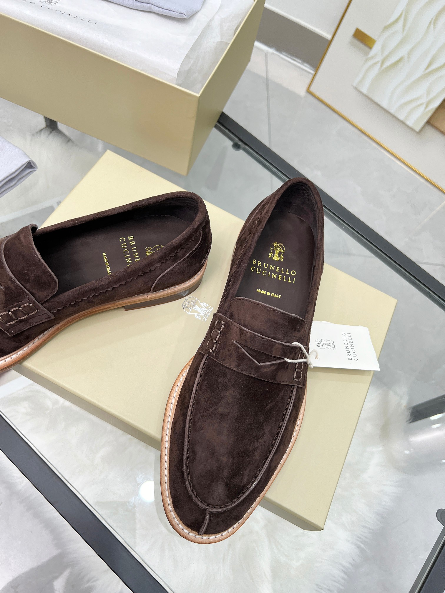 Precio de fábrica: 430BrunelloCucinelli versión superior del clásico de cuatro temporadas MocasinesE