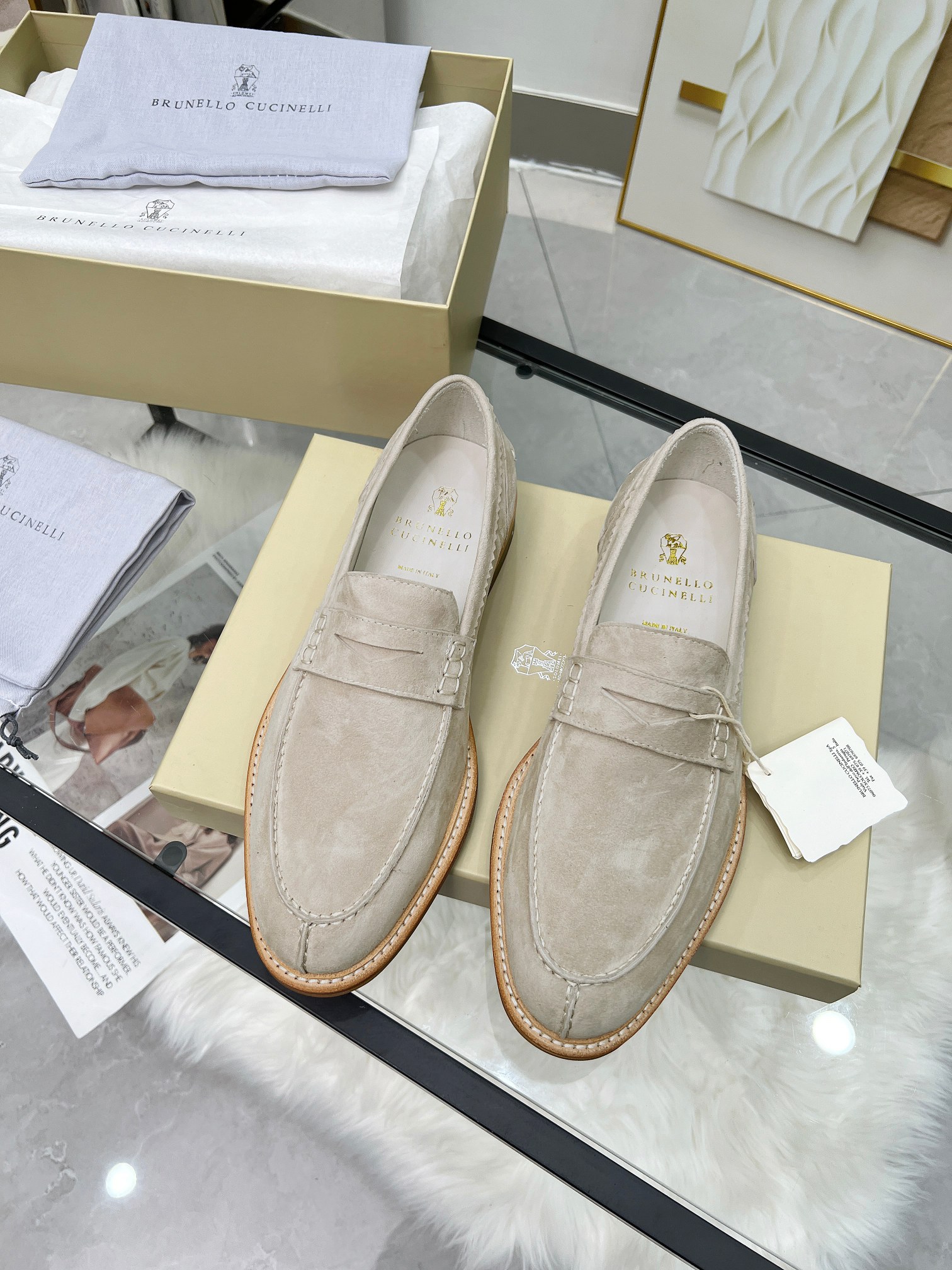 Precio de fábrica: 430BrunelloCucinelli versión superior del clásico de cuatro temporadas MocasinesE
