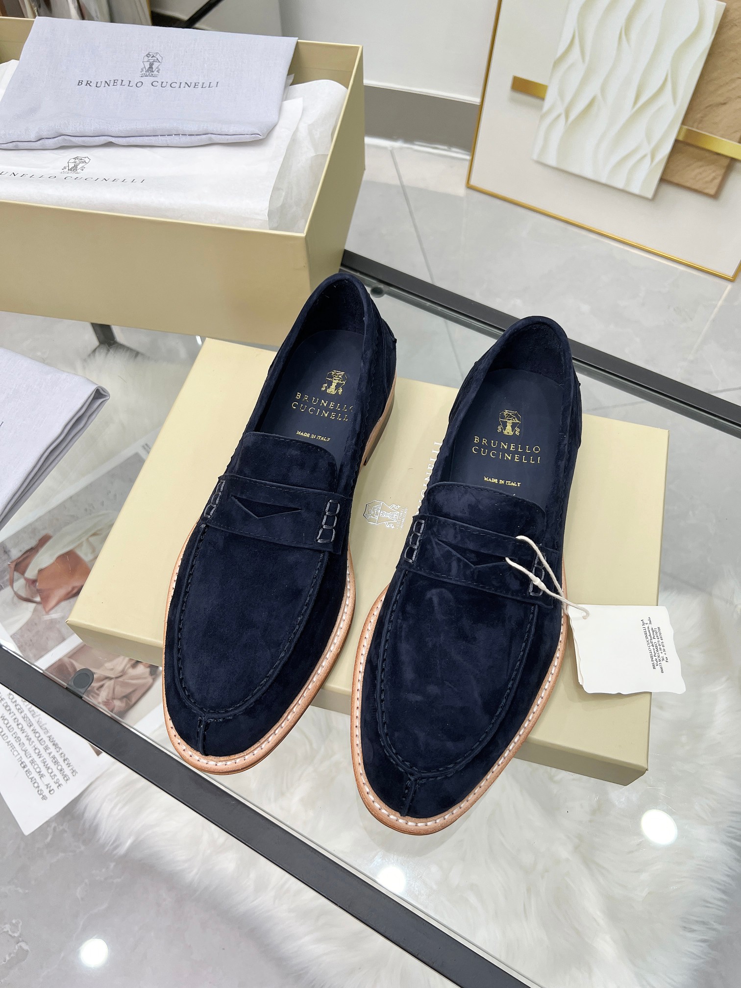 Precio de fábrica: 430BrunelloCucinelli versión superior del clásico de cuatro temporadas MocasinesE