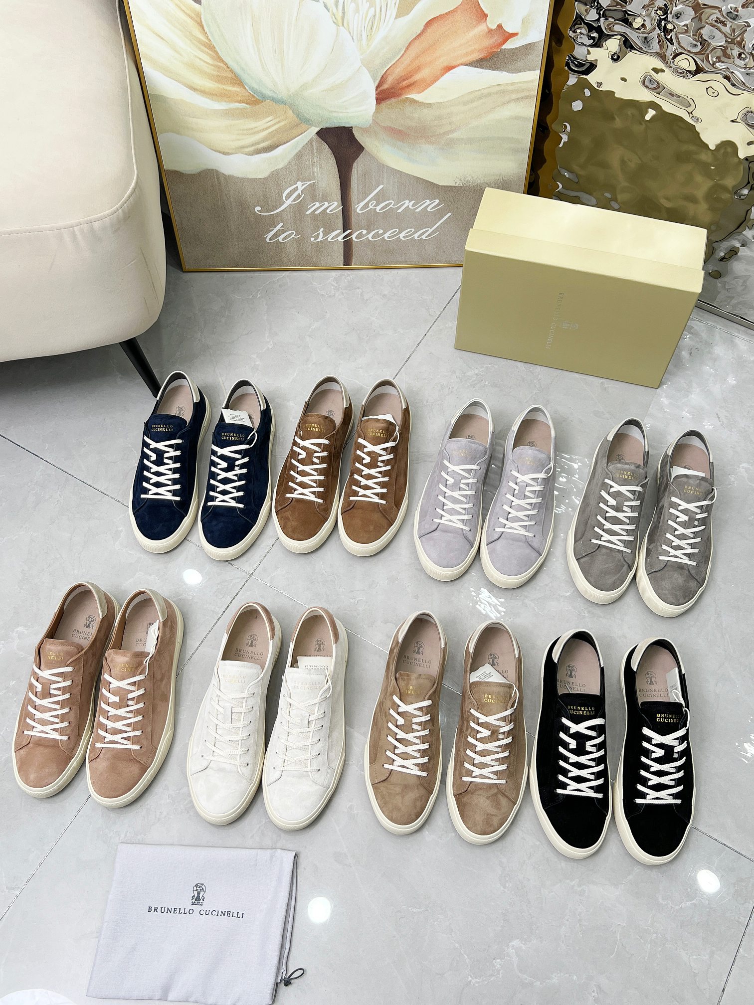 NO:346140,The top version of Brunello Cucinelli in real price, the four-season classic casual skateboard, precious imported small cashmere fabric, water dyed sweat-absorbing and breathable beef, and the ultra-light original one-time rubber-soled anti-slip sole combination allows you to show your fashionable personality in comfort. Size 39-46, brunello cucinelli19860909实价BrunelloCucinelli顶级版本四季经典休闲滑板 珍贵的进口小羊绒面料,水染吸汗透气牛里 与超轻盈的原版一比一生胶底防滑鞋底组合, 让您在舒适中彰显时尚性格. 码数39-46,,brunello cucinelli,Men's shoes