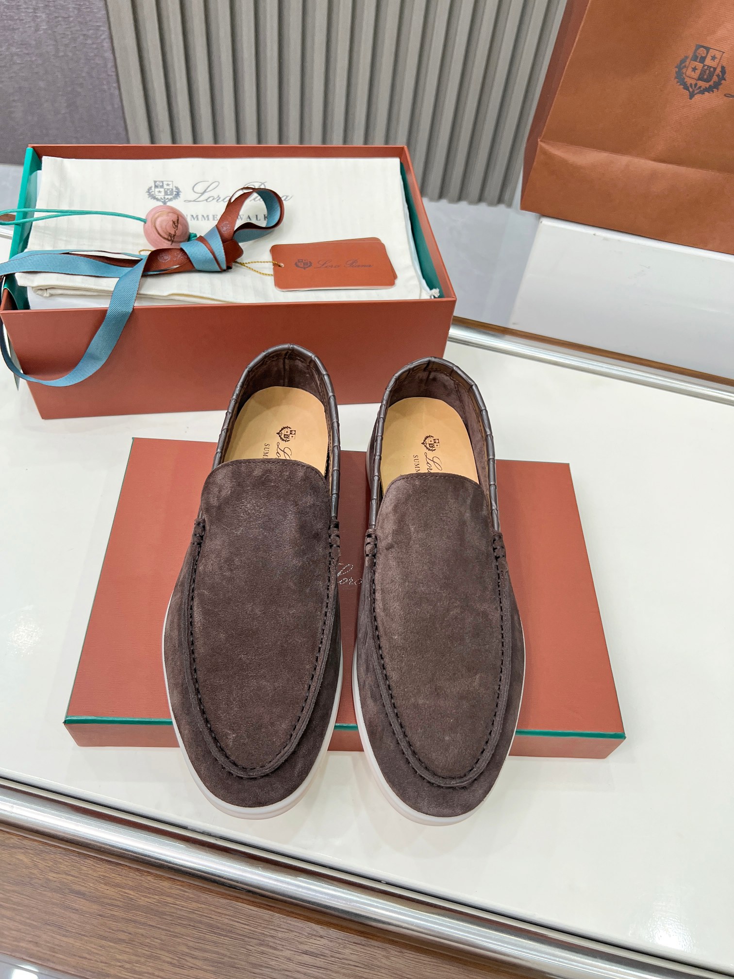 NO:346167,Real price genuine leather midsole Lp classic loafers crocodile leather color-blocking men's model size 39-46, loro piana, loafers, crocodile skin19860909实价 真皮中底 Lp经典乐福鞋鳄鱼皮拼色男款 码数39-46,,loro piana,loafers,crocodile skin,Men's shoes