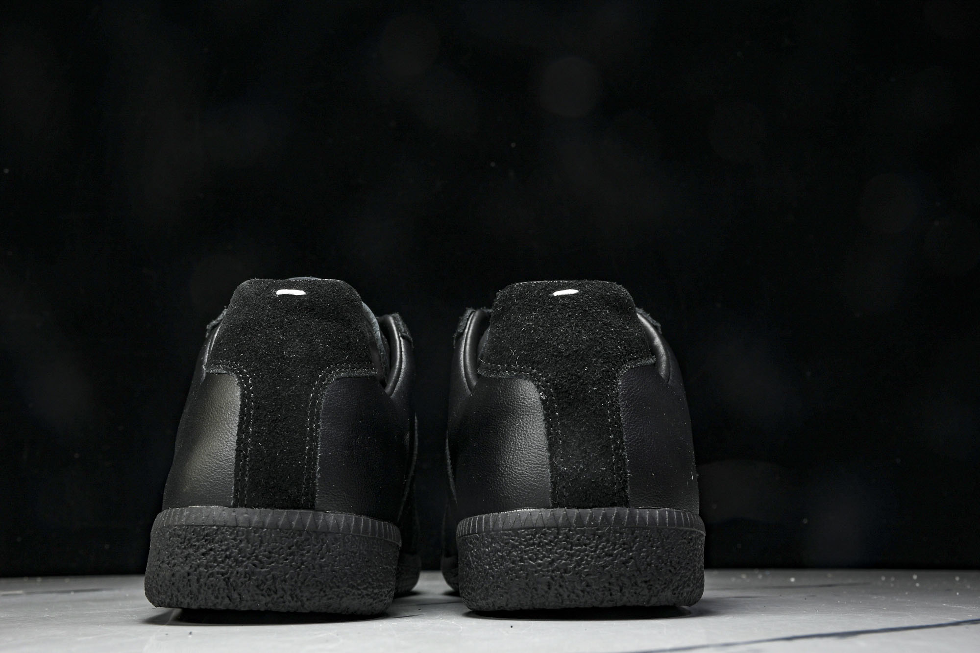 
纯原版本 Maison Margiela Replica Black 梅森·马吉拉 黑色
35 36 