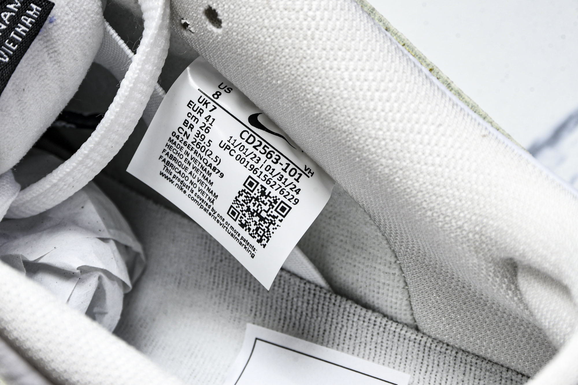 Dunk 尺码40-47.5

纯原版出品-SB Dunk Low Pro White Gum 白生胶 