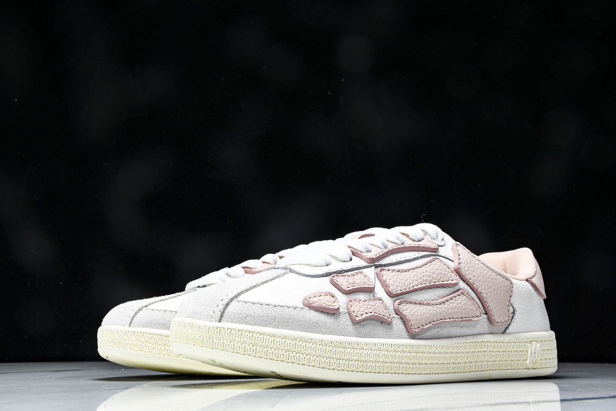 
AMIRI Pacific Bones 粉白
顶级代购版本 AMIRI Pacific bones 圆