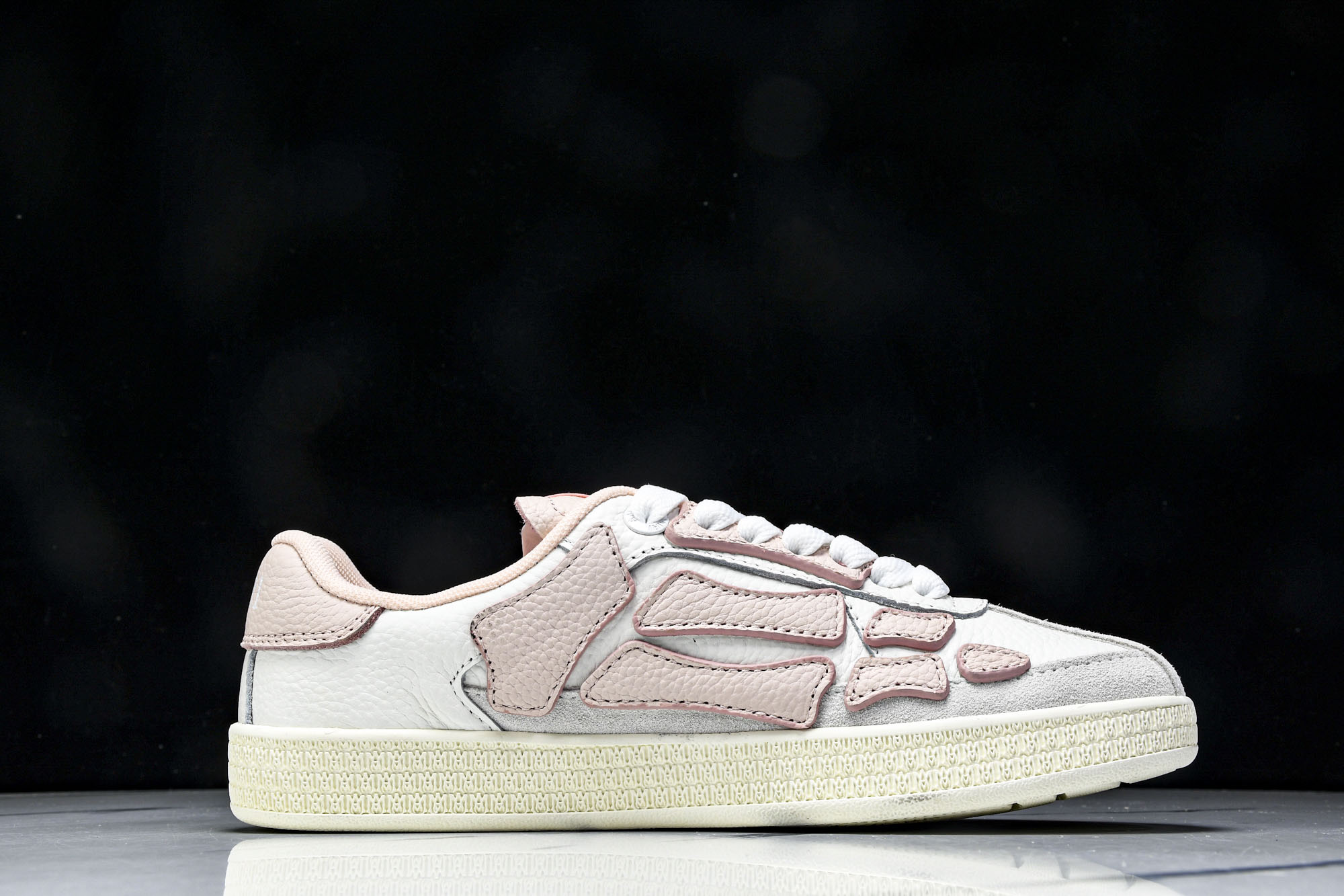 
AMIRI Pacific Bones 粉白
顶级代购版本 AMIRI Pacific bones 圆