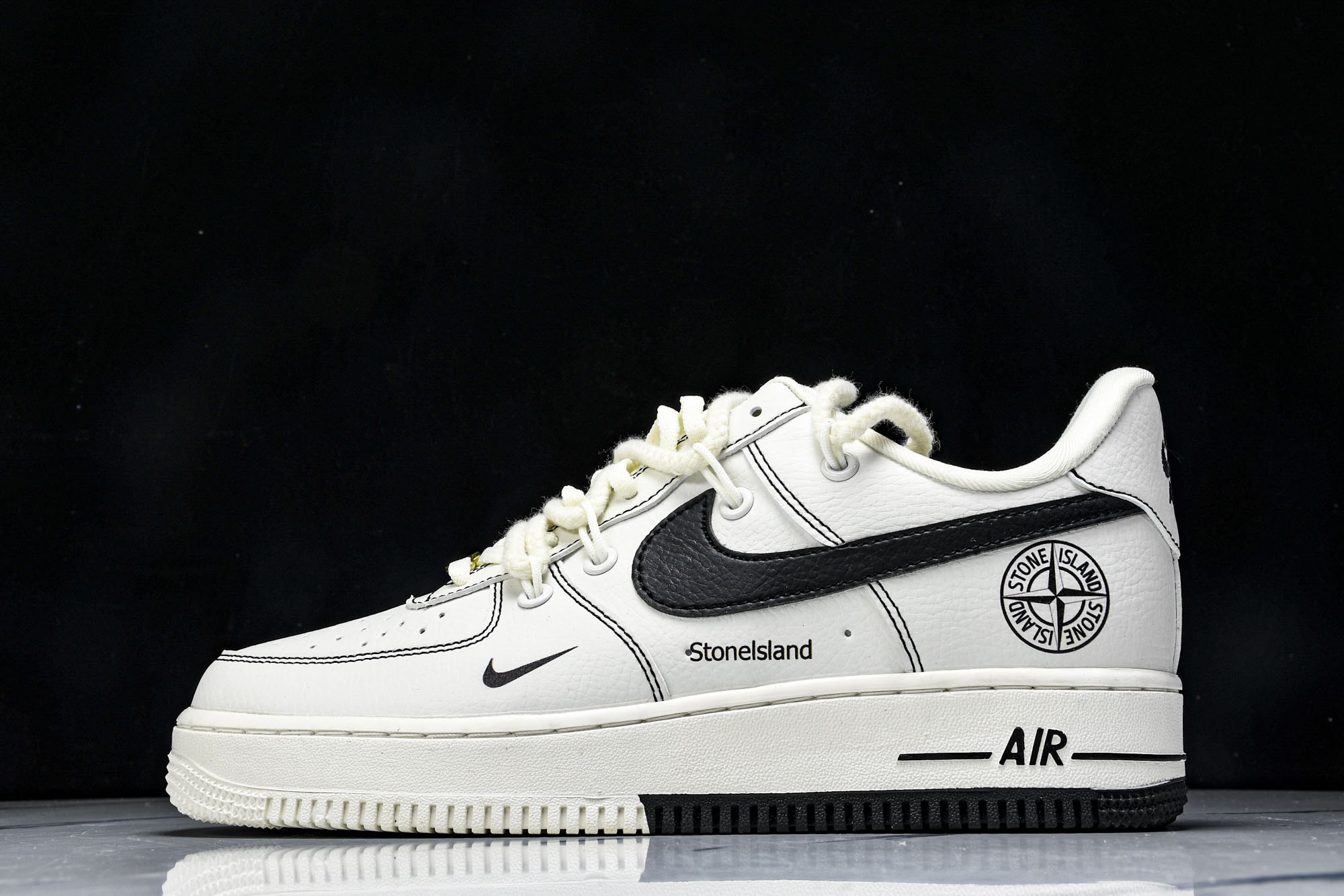 
Nike Air Force 1‘07 Low 米白绑带黑小勾 空军一号低帮休闲板鞋 GS9875-0