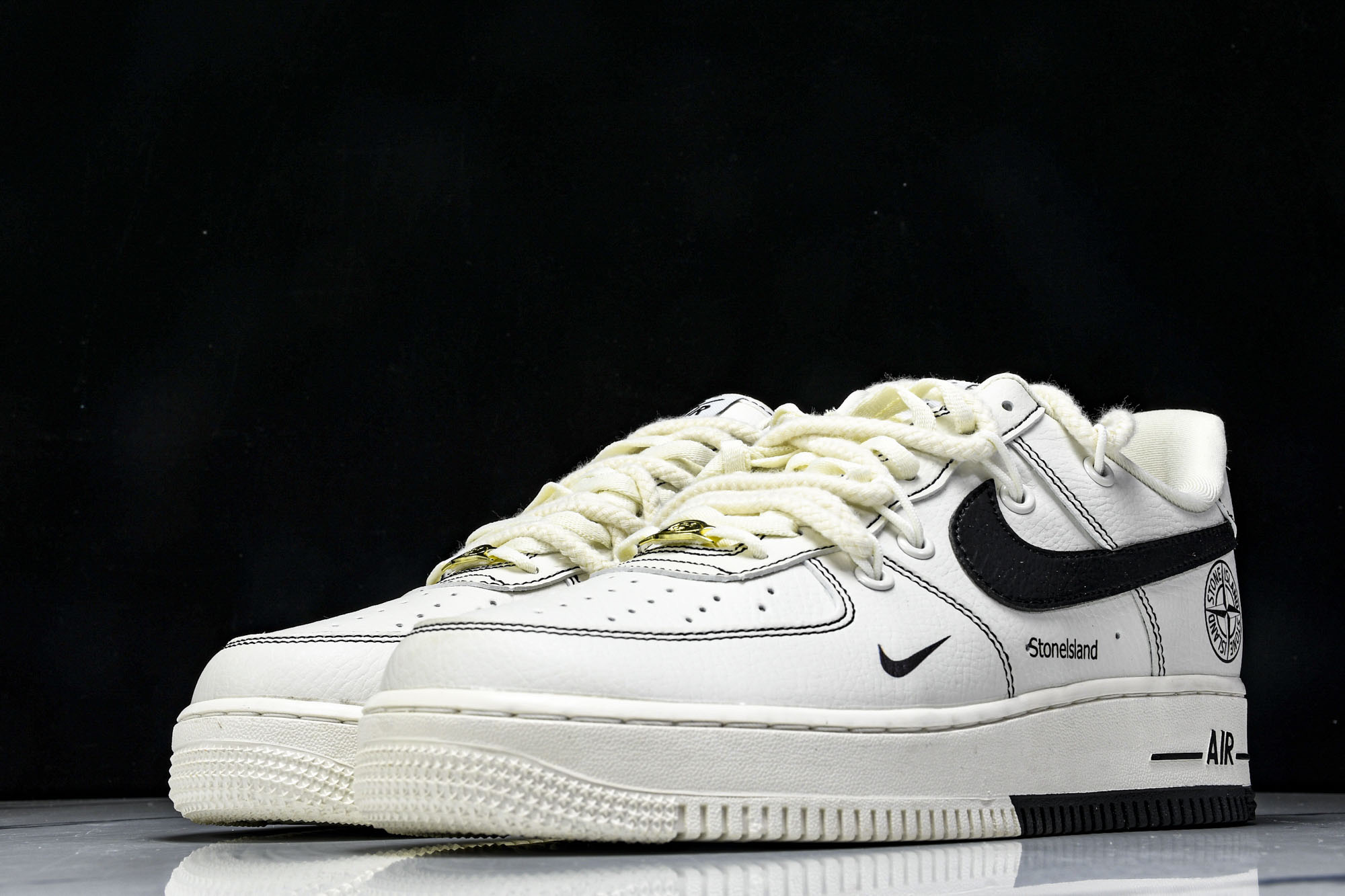 
Nike Air Force 1‘07 Low 米白绑带黑小勾 空军一号低帮休闲板鞋 GS9875-0