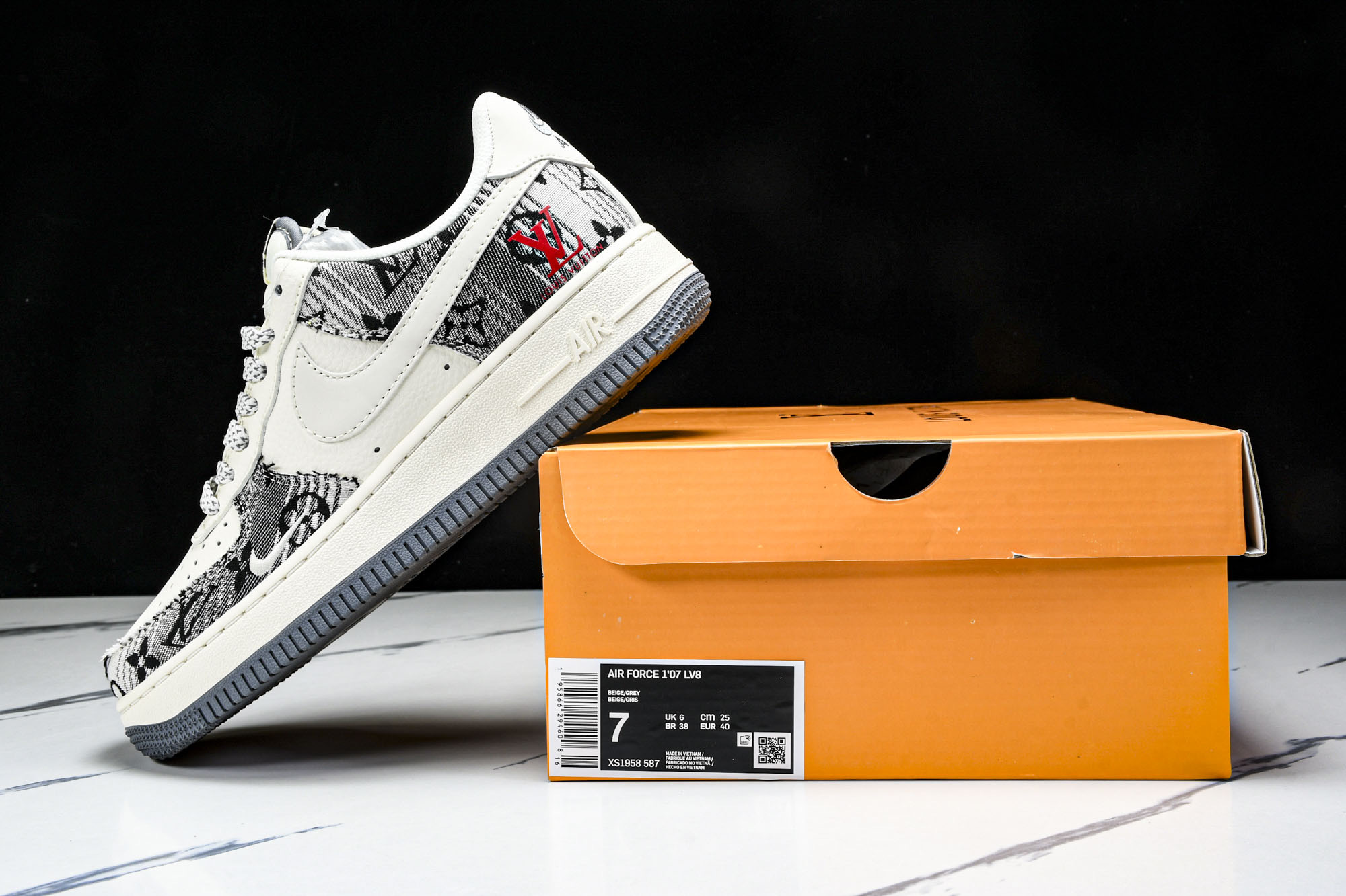
Nike Air Force 1'07 Low LV联名 黑灰印花牛仔 空军一号低帮休闲板鞋 XS19
