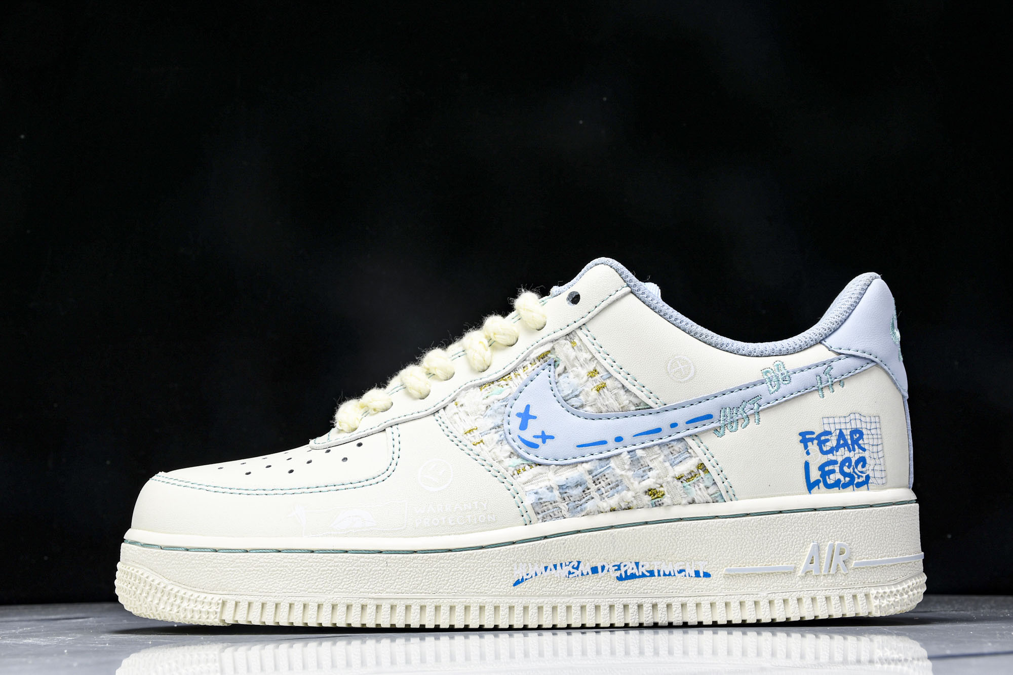 
Nike Air Force 1'07 Low Love Words 小香风系列 蓝言情话 空军一号低