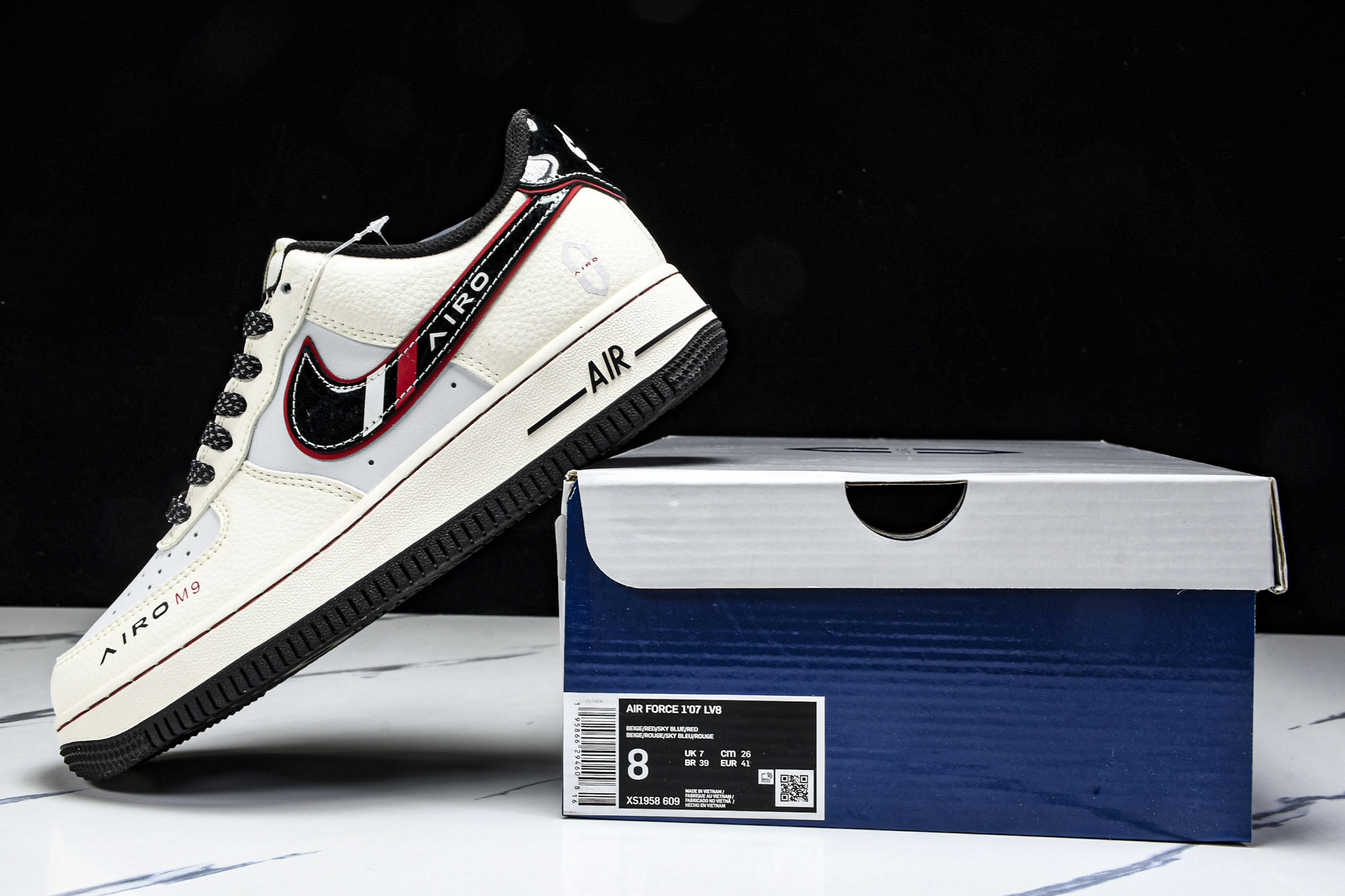 
Nike Air Force 1'07 Low 问界联名 黑M9 空军一号低帮休闲板鞋 XS1958-