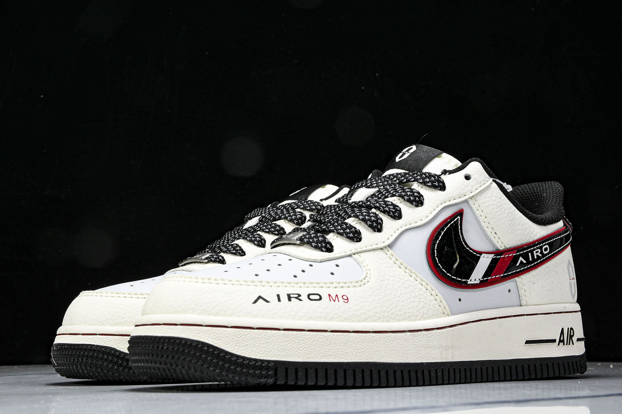 
Nike Air Force 1'07 Low 问界联名 黑M9 空军一号低帮休闲板鞋 XS1958-