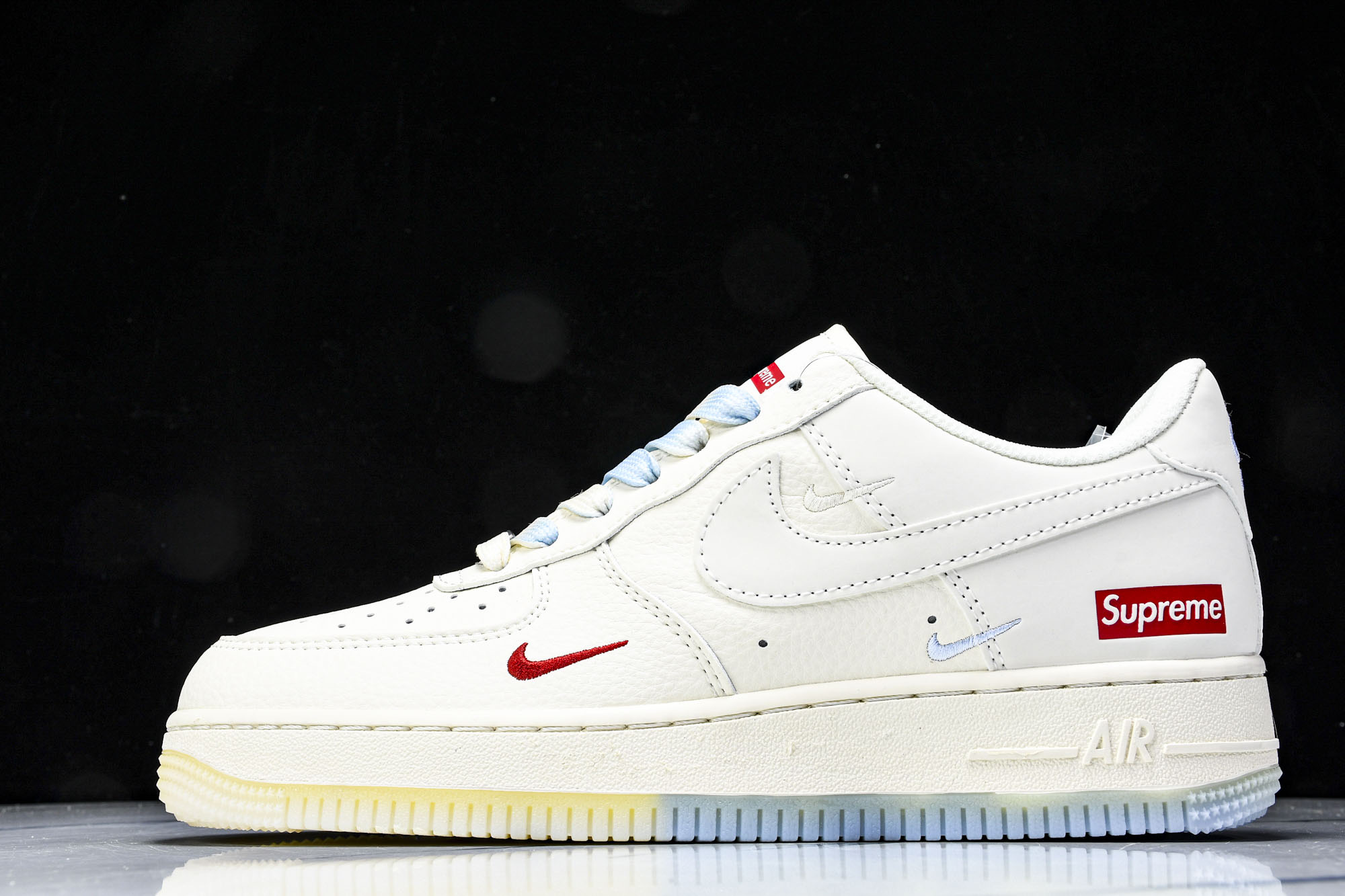 
Nike Air Force 1'07 Low Supreme联名 双拼米蓝 空军一号低帮休闲板鞋 X