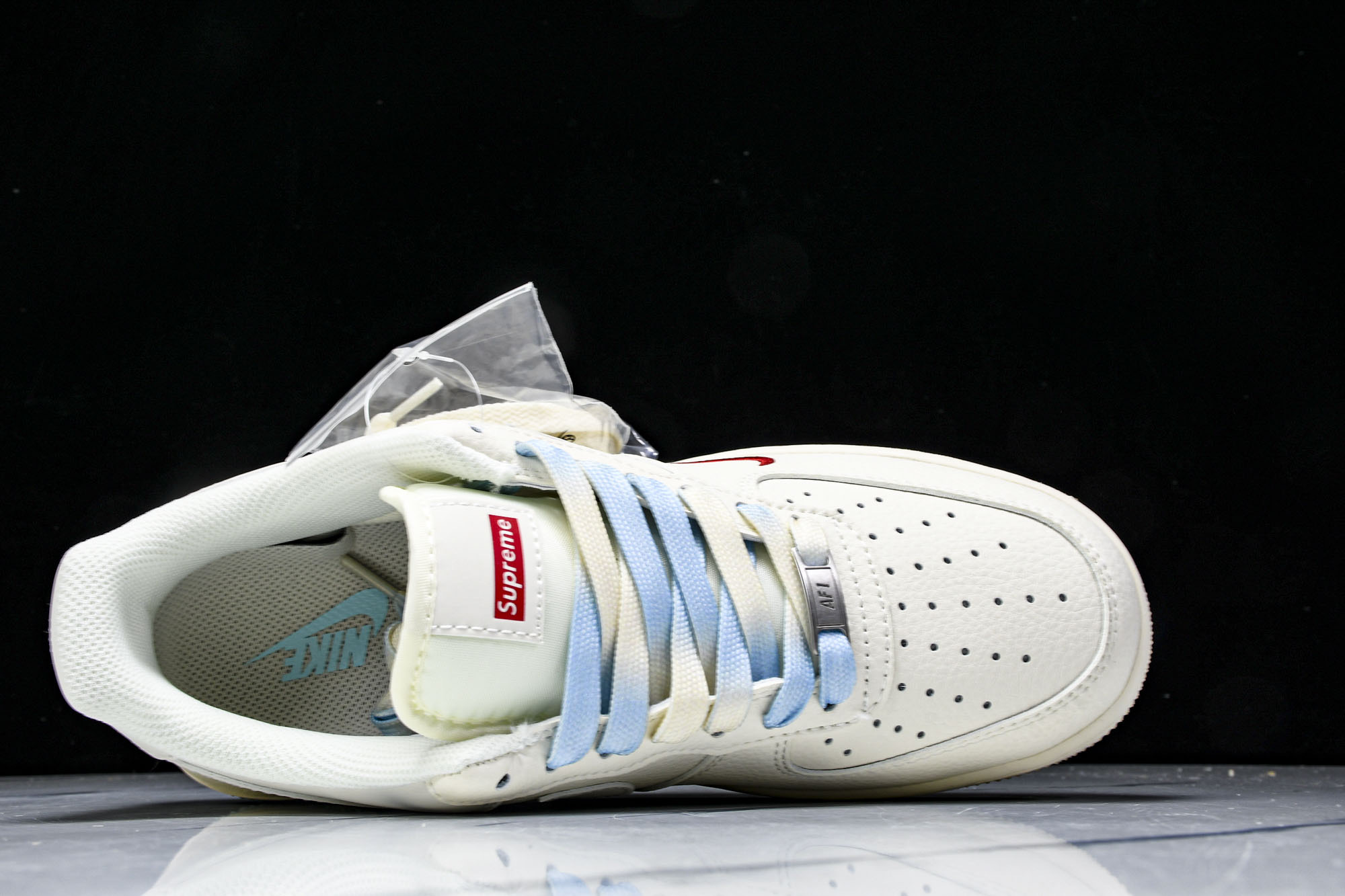 
Nike Air Force 1'07 Low Supreme联名 双拼米蓝 空军一号低帮休闲板鞋 X