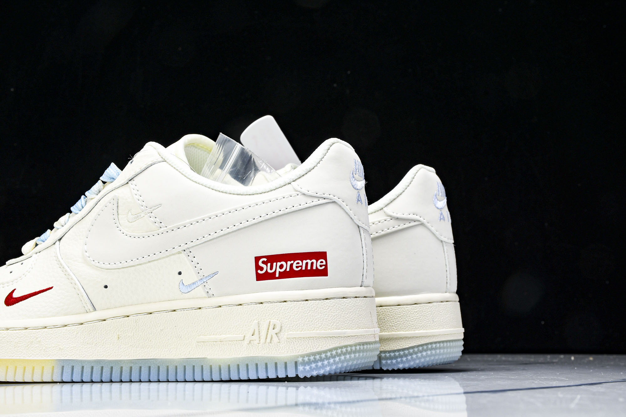 
Nike Air Force 1'07 Low Supreme联名 双拼米蓝 空军一号低帮休闲板鞋 X
