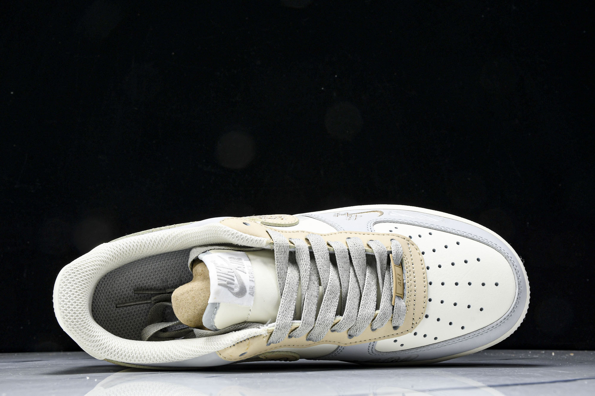 
Nike Air Force 1'07 Low Love Letter 手写情书 空军一号低帮休闲板鞋