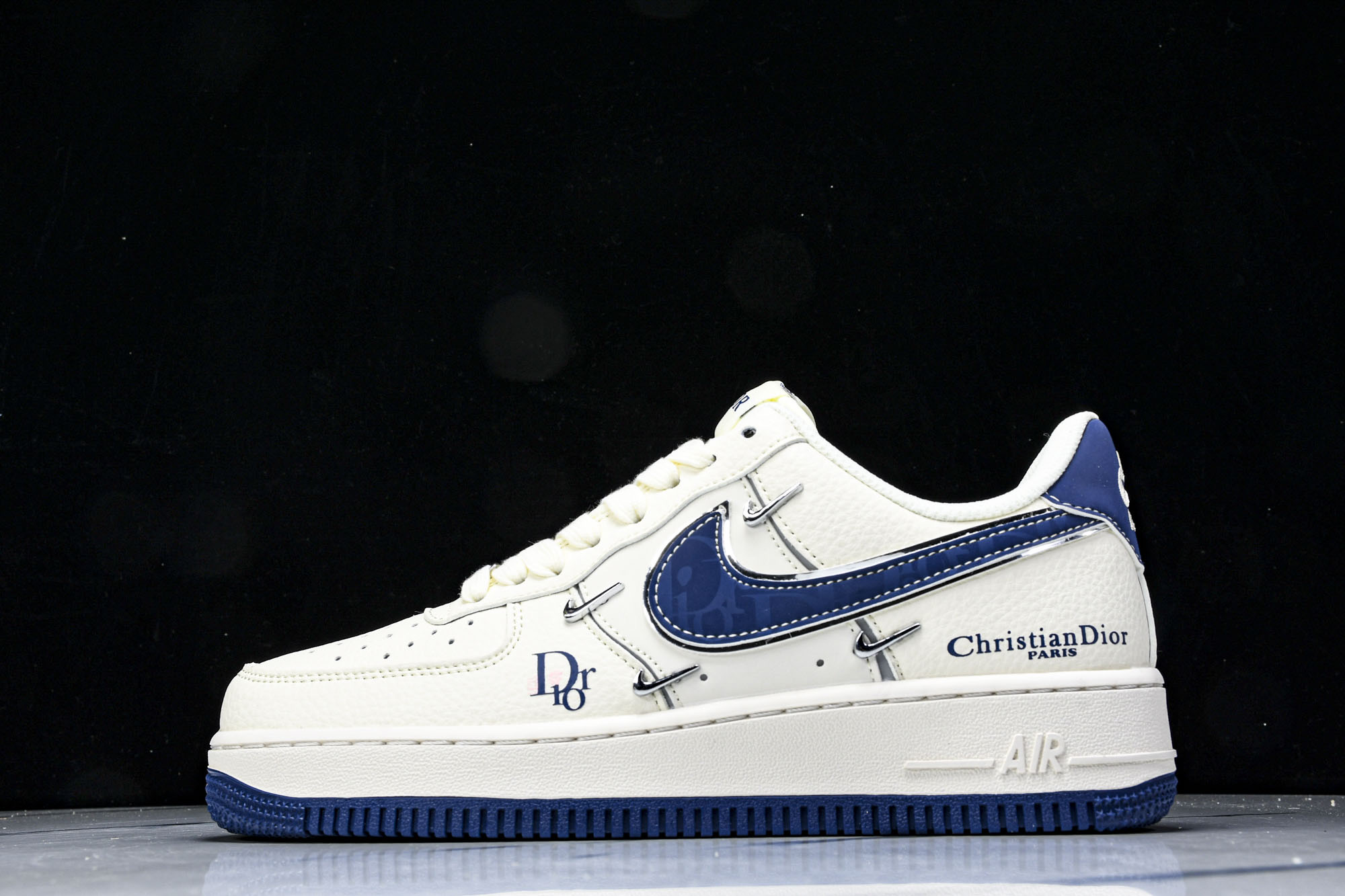 
Nike Air Force 1'07 Low 迪奥联名 蓝四小银勾 空军一号低帮休闲板鞋 XS286