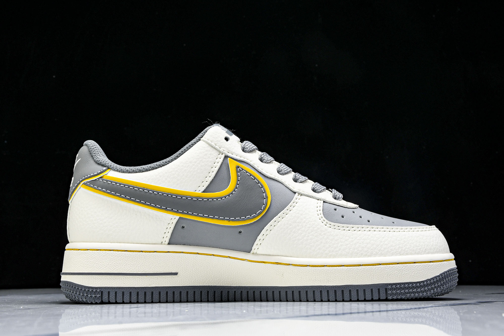 
Nike Air Force 1'07 Low 小米联名 寒武岩灰 空军一号低帮休闲板鞋 XX3168