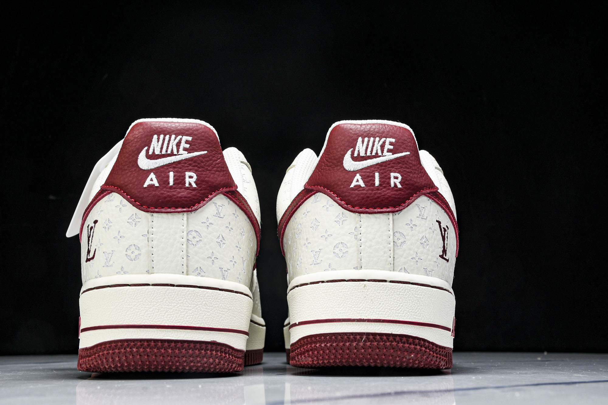 
Nike Air Force 1'07 Low Light Pink Flowers 手绘涂鸦 浅粉漫