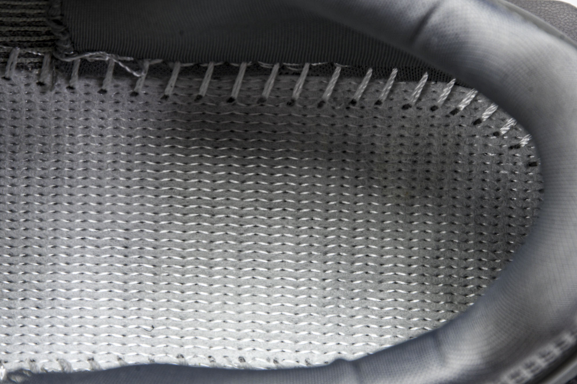 
Alo Yoga Runner Low Sneaker 恢复模式系列低帮复古休闲运动滑板板鞋 A059