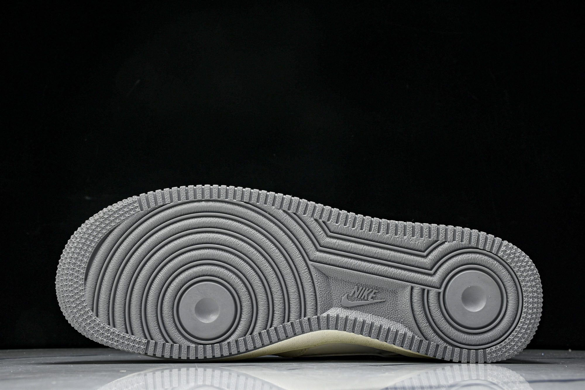 
Nike Air Force 1'07 Low OFF-WHITE联名 米灰英文反光 空军一号低帮休闲