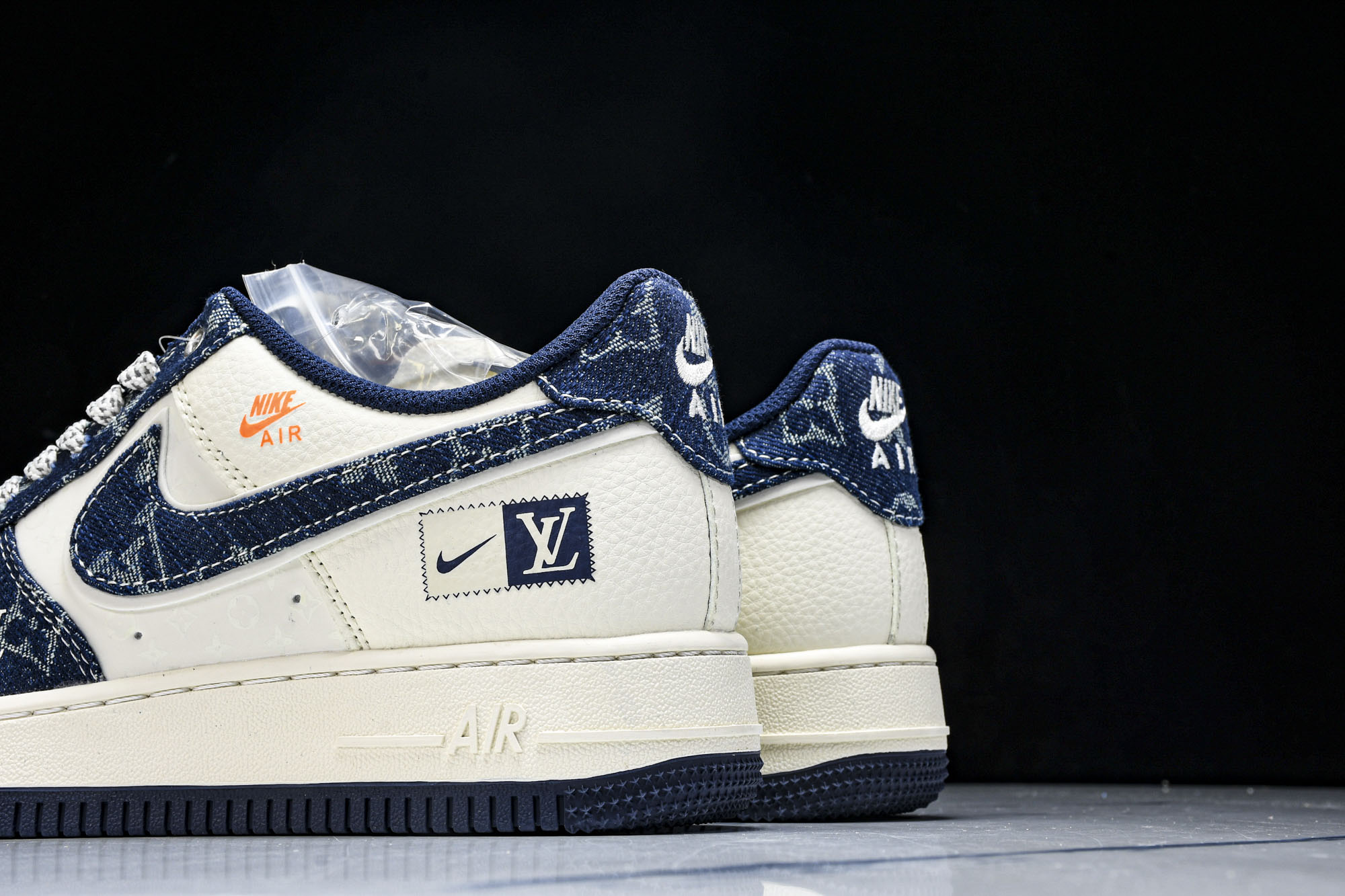 
Nike Air Force 1'07 Low LV联名 前掌蓝牛仔 空军一号低帮休闲板鞋 YX506