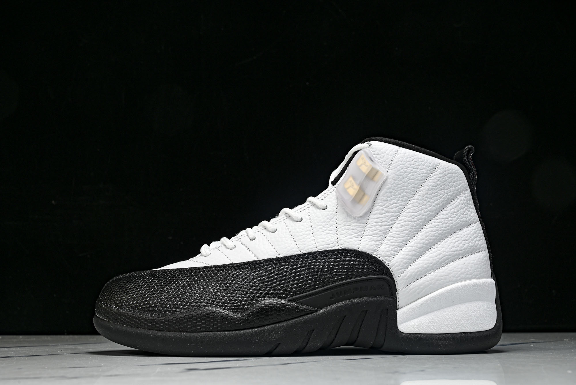 Air Jordan 12 Retro 