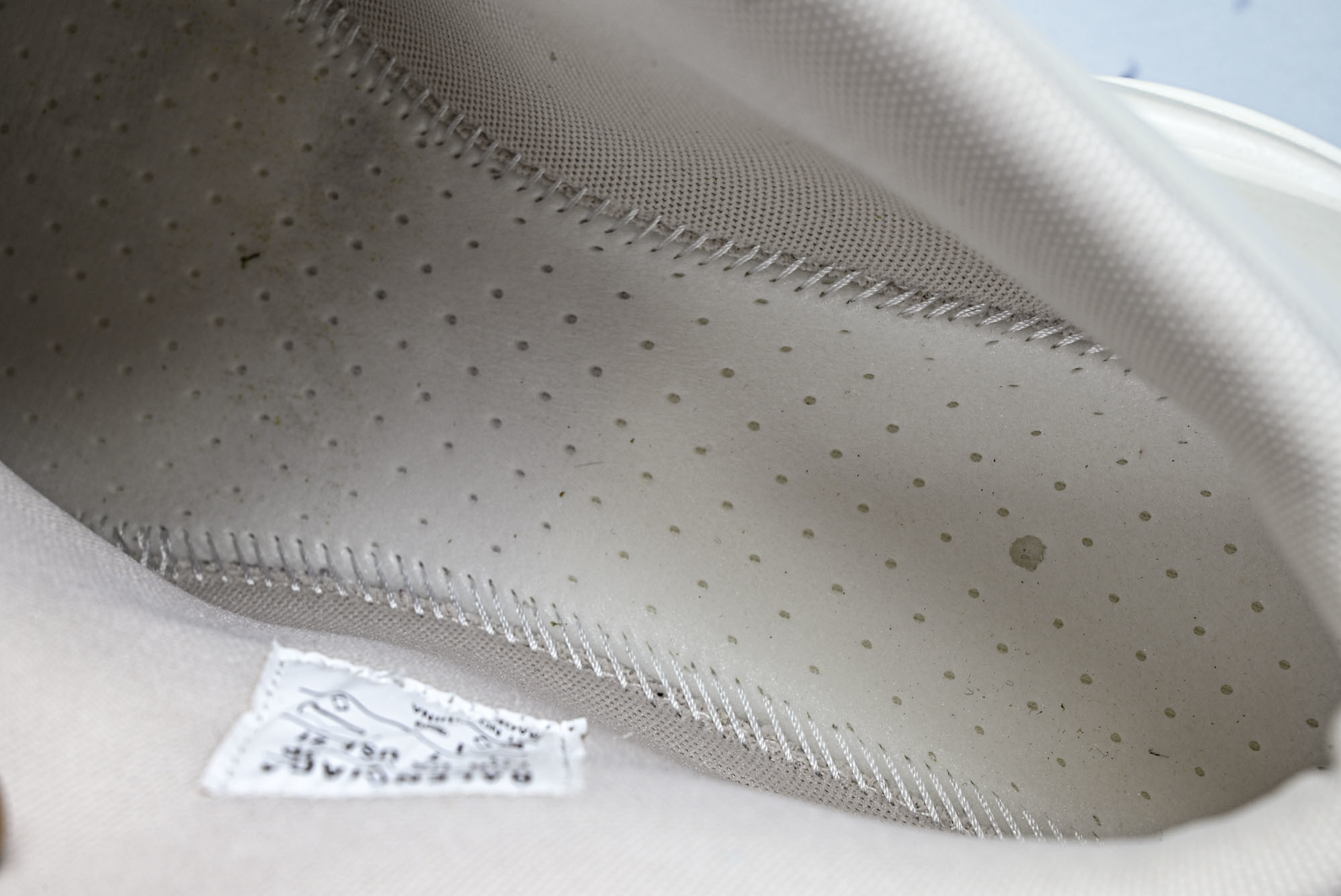 Balenciaga巴黎世家篮球鞋男士缓震支撑贴合防滑银色 WBKBM900039 40 41 42 4