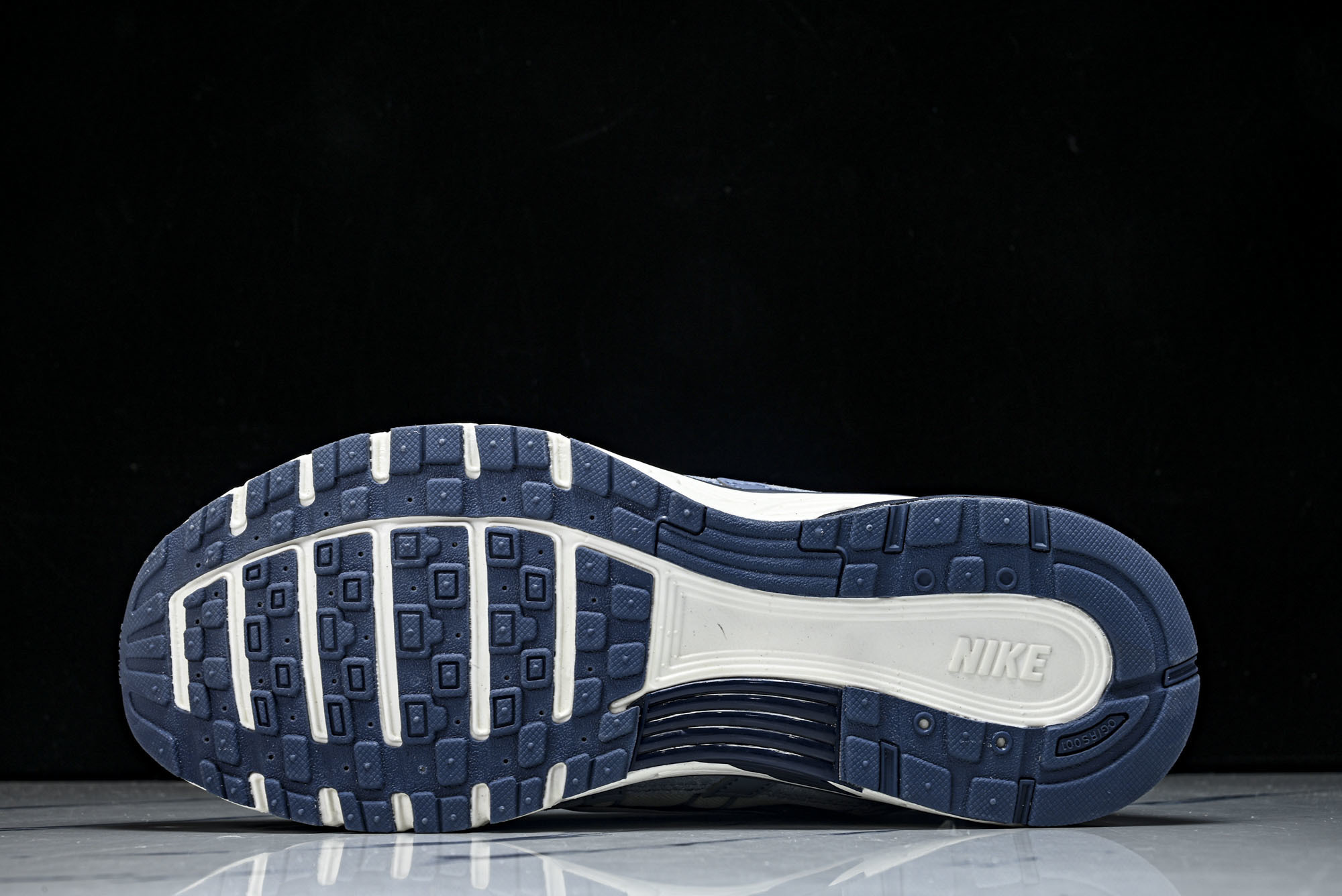 Nike P-6000 Prm 复古休闲运动老爹鞋 IH3646-49939 40 40.5 41 42