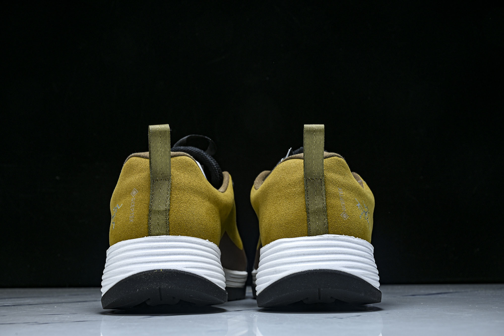 (纯原)始祖鸟·Arc'teryx Konseal FL 2 Leather GTX未来之壳2代系列低帮