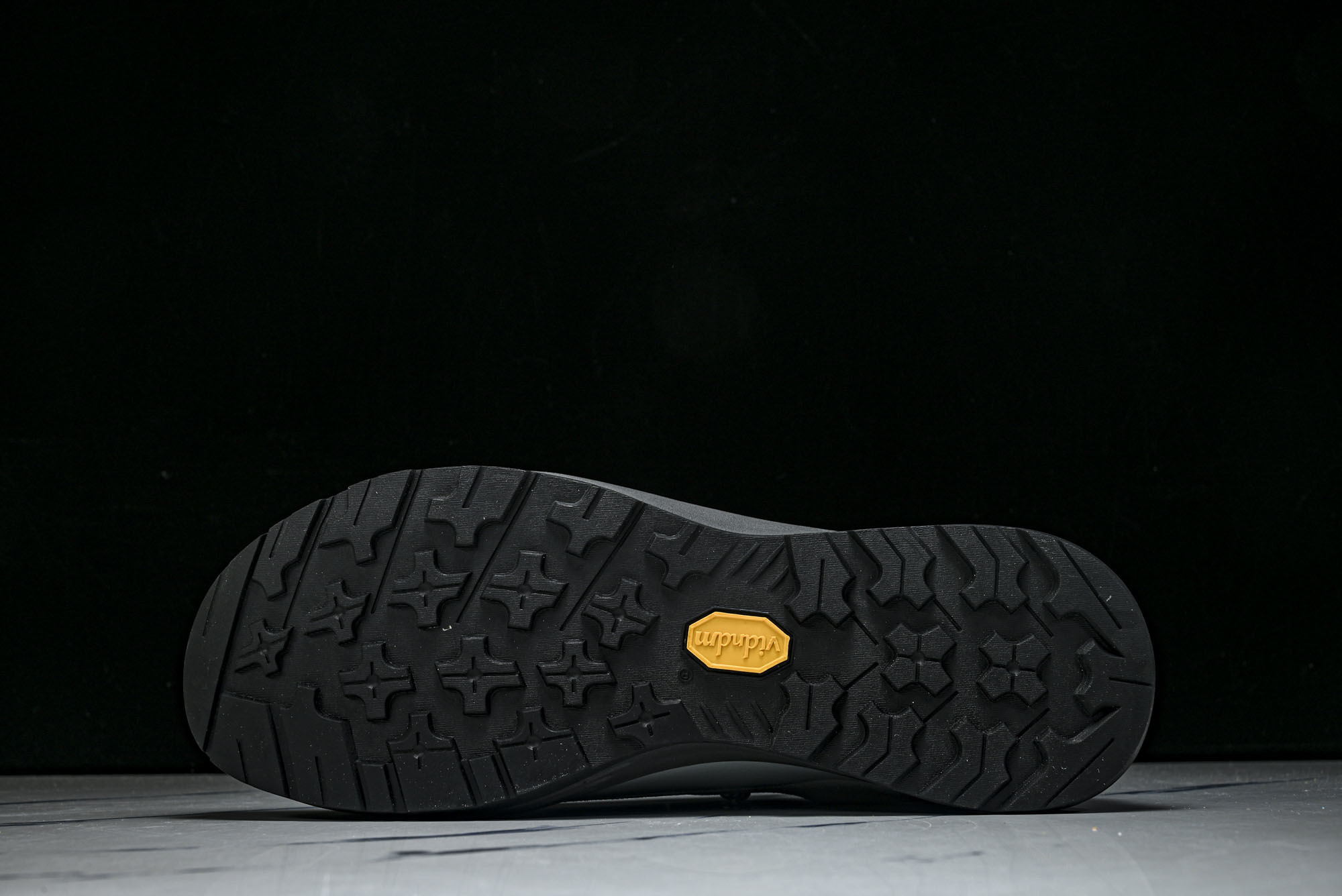 (纯原)始祖鸟·Arc'teryx Konseal FL 2 Leather GTX未来之壳2代系列低帮