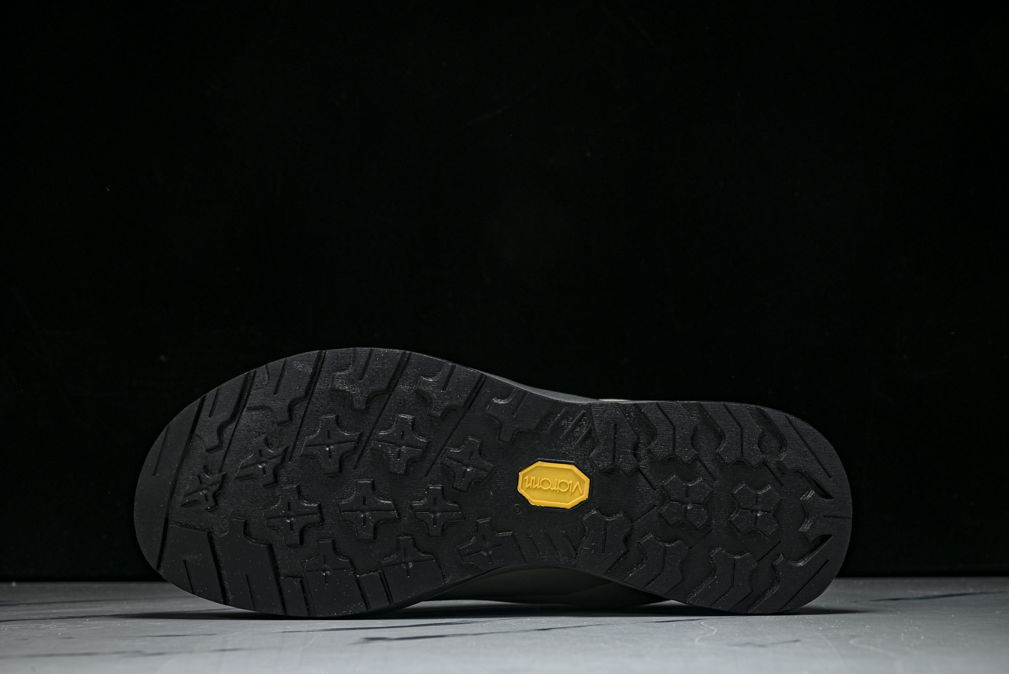 (纯原)始祖鸟·Arc'teryx Konseal FL 2 Leather GTX未来之壳2代系列低帮